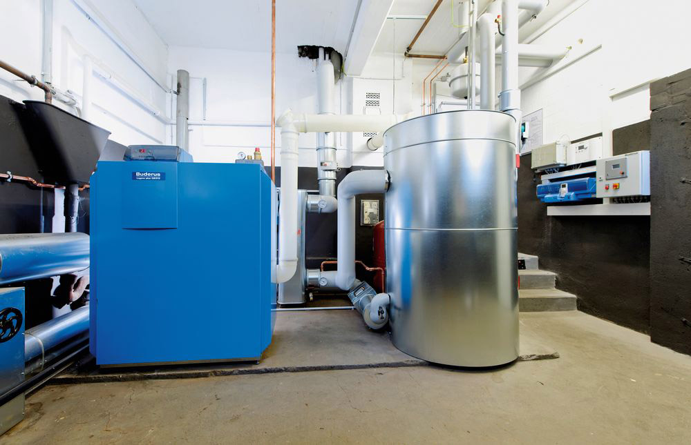 Luft-Wasser-Gas-Absorptions-Wärmepumpe Logatherm GWPL der Astrid-Lindgren-Schule in Bottrop